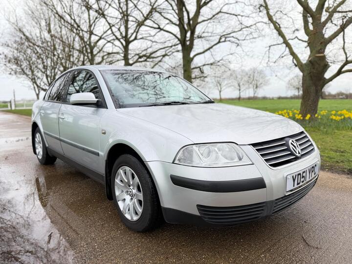 Volkswagen Passat 2.0 S 4dr
