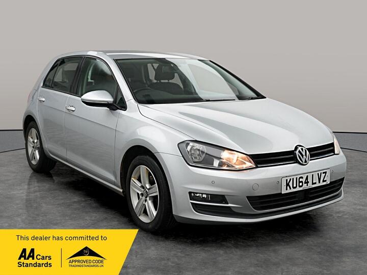 Volkswagen Golf 1.6 TDI BlueMotion Tech Match Euro 5 (s/s) 5dr Volkswagen Golf 1.6 TDI BlueMotion Tech Match Euro 5 (s/s) 5dr