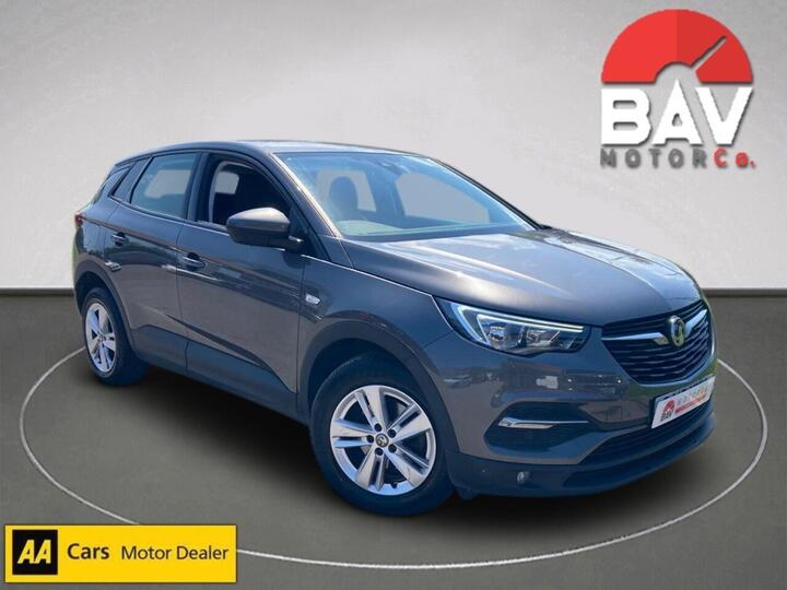 Vauxhall Grandland X 1.2 Turbo SE Euro 6 (s/s) 5dr