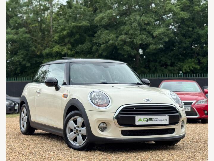 MINI Hatch 1.5 Cooper Auto Euro 6 (s/s) 3dr
