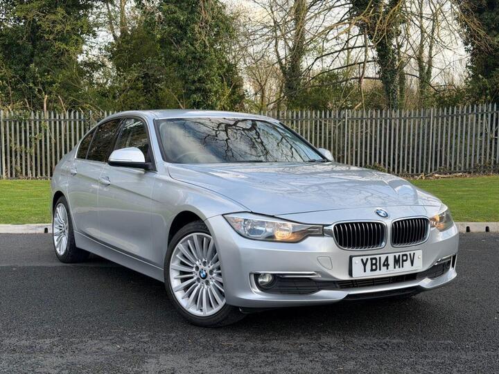 BMW 3 SERIES 2.0 320d Luxury Auto Euro 5 (s/s) 4dr BMW 3 SERIES 2.0 320d Luxury Auto Euro 5 (s/s) 4dr