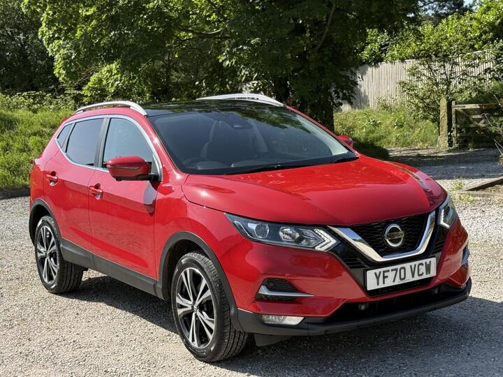 Nissan QASHQAI 1.3 DIG-T N-Connecta Euro 6 (s/s) 5dr