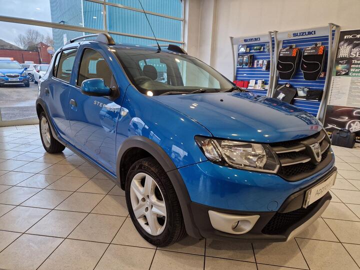 Dacia Sandero Stepway 1.5 DCi Laureate Euro 5 5dr