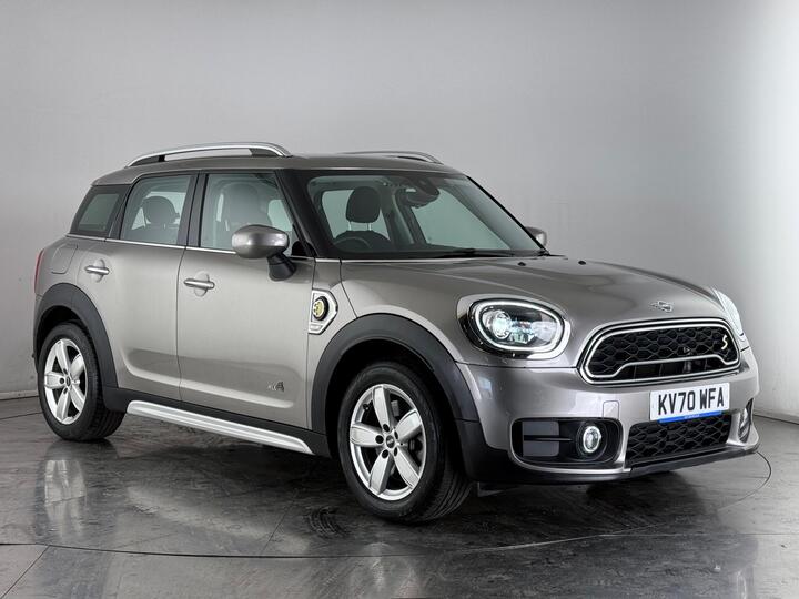 MINI Countryman 1.5 10kWh Cooper SE Classic Auto ALL4 Euro 6 (s/s) 5dr