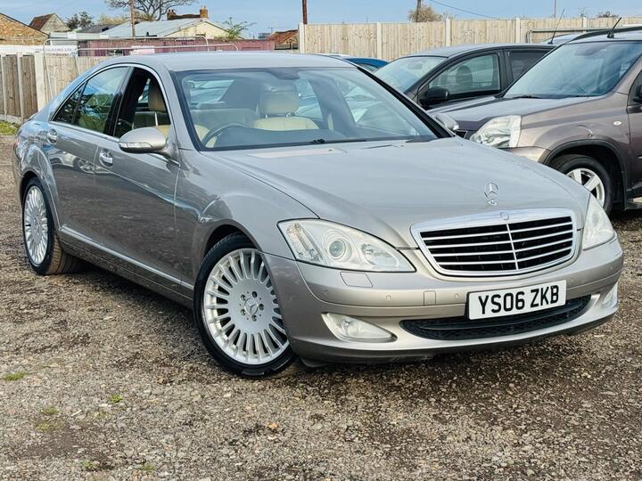 Mercedes-Benz S Class 3.0 S320 CDI V6 G-Tronic Euro 4 4dr Mercedes-Benz S Class 3.0 S320 CDI V6 G-Tronic Euro 4 4dr