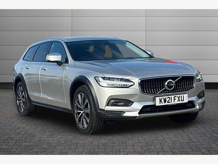 Volvo V90 Cross Country 2.0 B5 MHEV Auto AWD Euro 6 (s/s) 5dr Volvo V90 Cross Country 2.0 B5 MHEV Auto AWD Euro 6 (s/s) 5dr