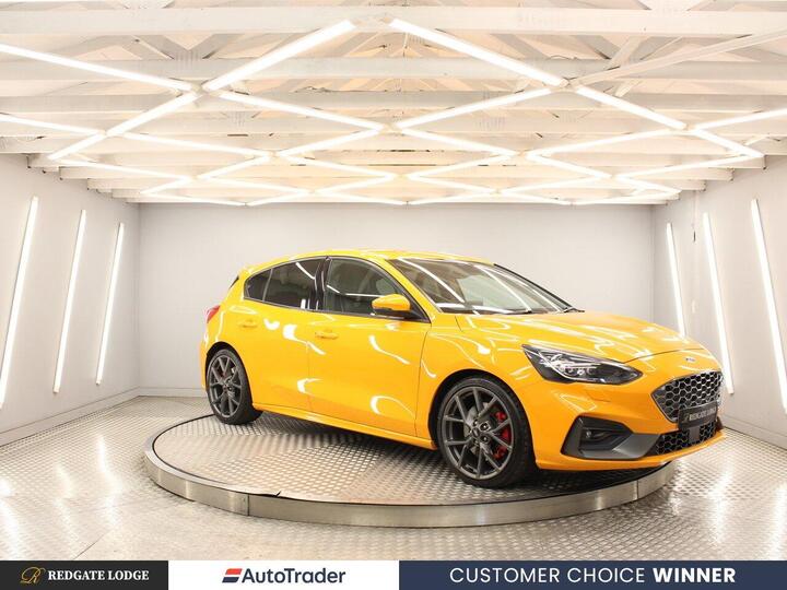 Ford Focus 2.3T EcoBoost ST Euro 6 (s/s) 5dr