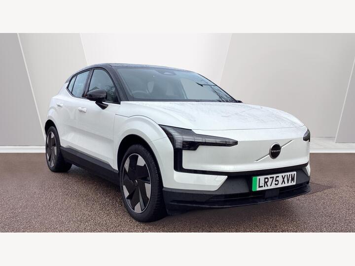 Volvo EX30 Twin Performance 69kWh Plus Auto AWD 5dr