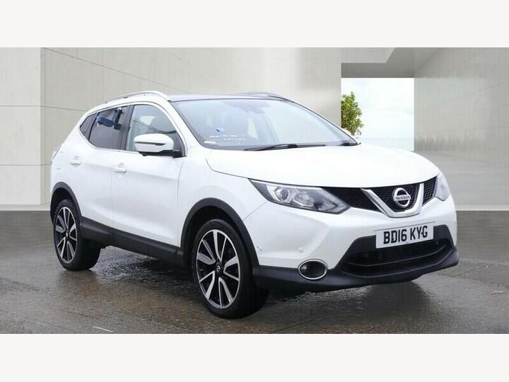 Nissan Qashqai 1.2 DIG-T Tekna XTRON 2WD Euro 6 (s/s) 5dr