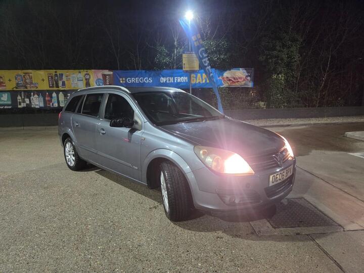 Vauxhall Astra 1.8i 16v Design 5dr