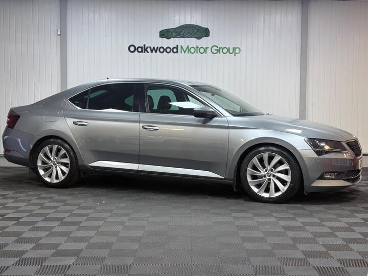 Skoda Superb 2.0 TDI SE L Executive DSG 4WD Euro 6 (s/s) 5dr