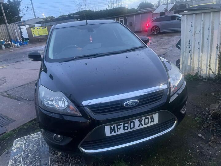 Ford Focus 1.6 Titanium 5dr