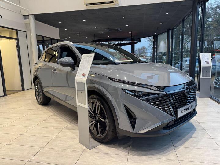 Nissan Qashqai 1.3 DIG-T MHEV Tekna Euro 6 (s/s) 5dr