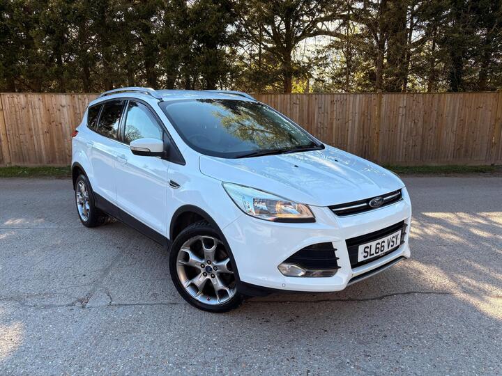 Ford Kuga 2.0 TDCi Titanium AWD Euro 6 (s/s) 5dr