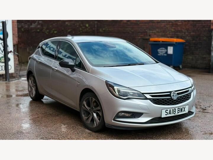 Vauxhall Astra 1.4i Turbo SRi Nav Euro 6 5dr