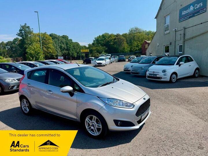 Ford Fiesta 1.0T EcoBoost Zetec Euro 5 (s/s) 5dr
