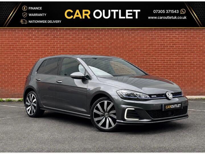 Volkswagen Golf 1.4 TSI 8.7kWh GTE Advance DSG Euro 6 (s/s) 5dr