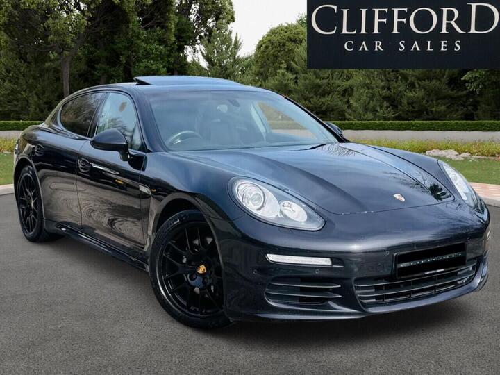 Porsche PANAMERA 3.0D V6 TiptronicS Euro 5 (s/s) 5dr