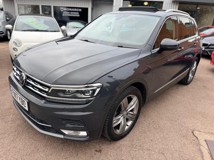 Volkswagen TIGUAN 2.0 TDI BlueMotion Tech SEL Euro 6 (s/s) 5dr