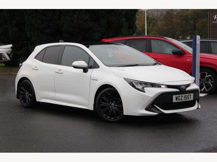 Toyota Corolla 2.0 VVT-h Design CVT Euro 6 (s/s) 5dr