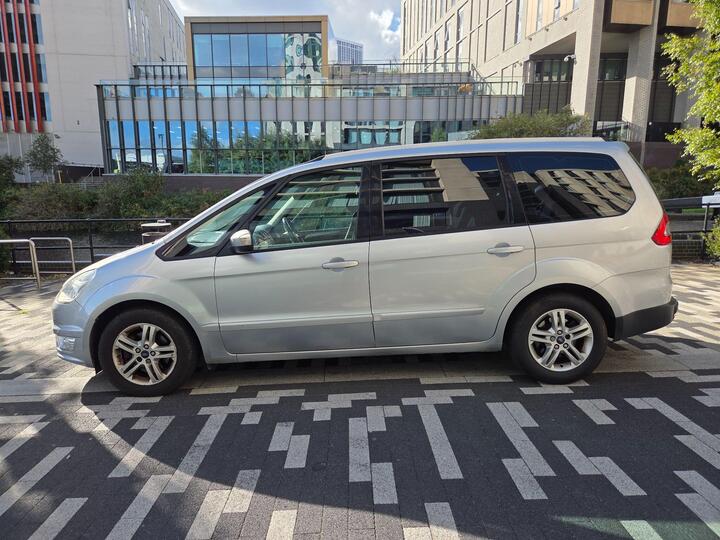 Ford Galaxy 2.0 TDCi Zetec Powershift Euro 5 5dr