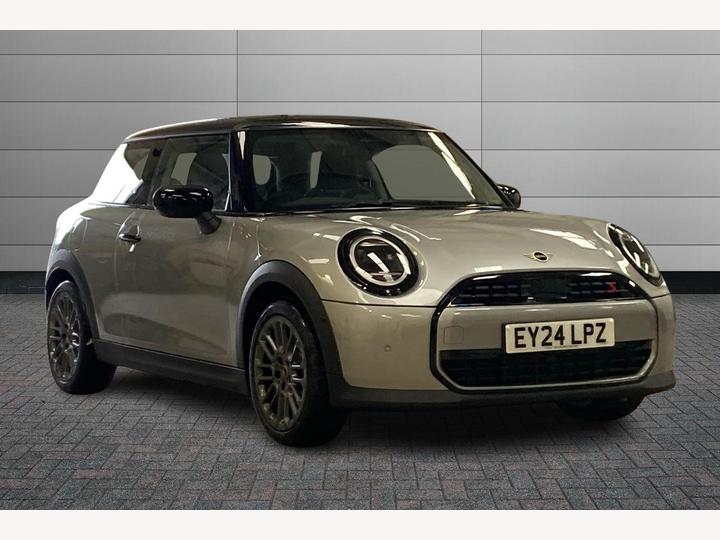 MINI Cooper 2.0S Classic Steptronic Euro 6 (s/s) 3dr