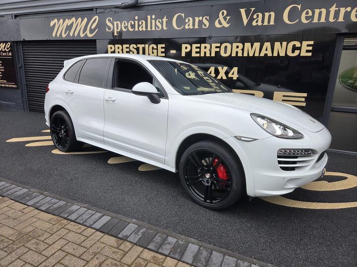 Porsche Cayenne 3.0 TD V6 Tiptronic 4WD Euro 5 (s/s) 5dr