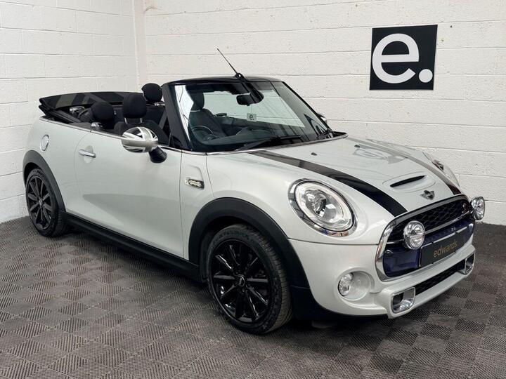 MINI CONVERTIBLE 2.0 Cooper S Euro 6 (s/s) 2dr MINI CONVERTIBLE 2.0 Cooper S Euro 6 (s/s) 2dr
