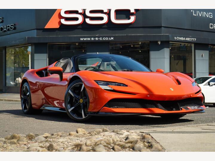 Ferrari SF90 Spider 4.0T V8 7.9kWh F1 DCT 4WD Euro 6 (s/s) 2dr