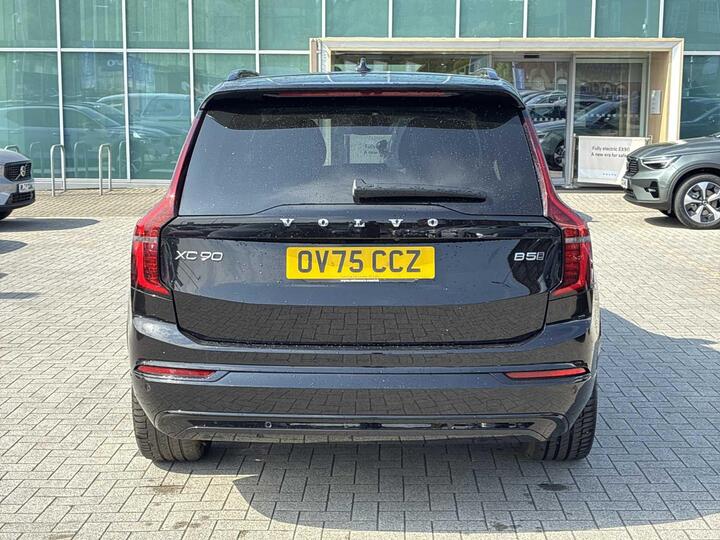 Volvo XC90 2.0 B5 MHEV Ultra Dark Auto 4WD Euro 6 (s/s) 5dr