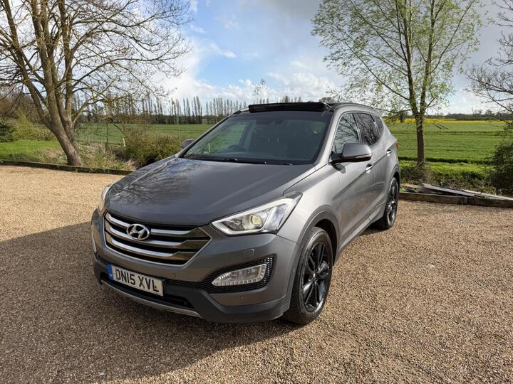 Hyundai Santa Fe 2.2 CRDi Premium SE Auto 4WD Euro 5 5dr (7 Seat) Hyundai Santa Fe 2.2 CRDi Premium SE Auto 4WD Euro 5 5dr (7 Seat)