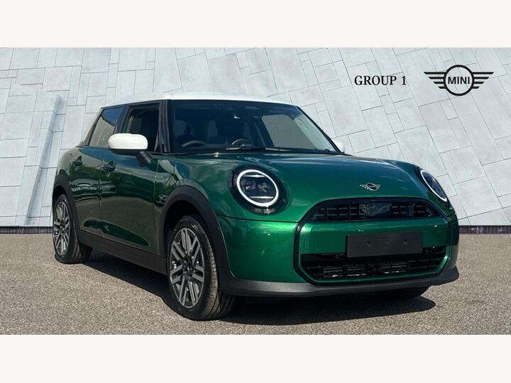 MINI Cooper 1.5C Classic Steptronic Euro 6 (s/s) 5dr