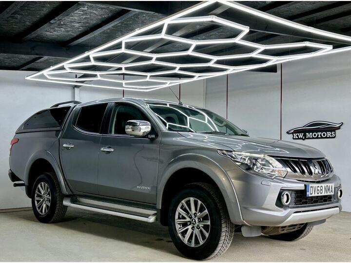 Mitsubishi L200 2.4 DI-D DC Warrior 4WD Euro 6 4dr