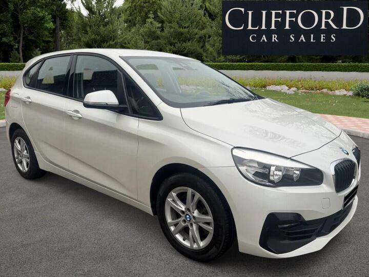 BMW 2 SERIES ACTIVE TOURER 2.0 220d SE Auto XDrive Euro 6 (s/s) 5dr BMW 2 SERIES ACTIVE TOURER 2.0 220d SE Auto XDrive Euro 6 (s/s) 5dr