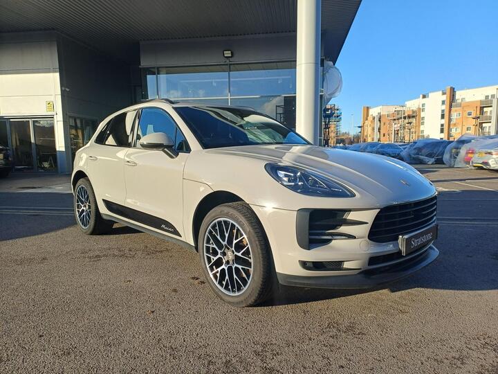 Porsche Macan 2.0T PDK 4WD Euro 6 (s/s) 5dr