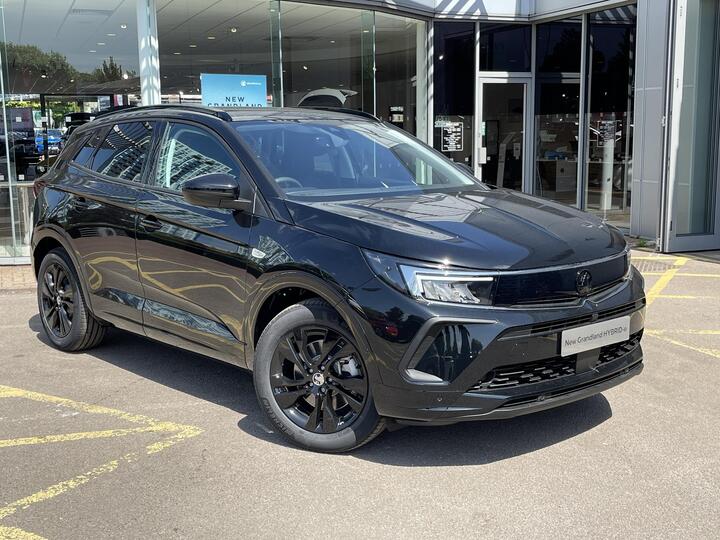 Vauxhall Grandland 1.6 14.2kWh GS Line Auto Euro 6 (s/s) 5dr