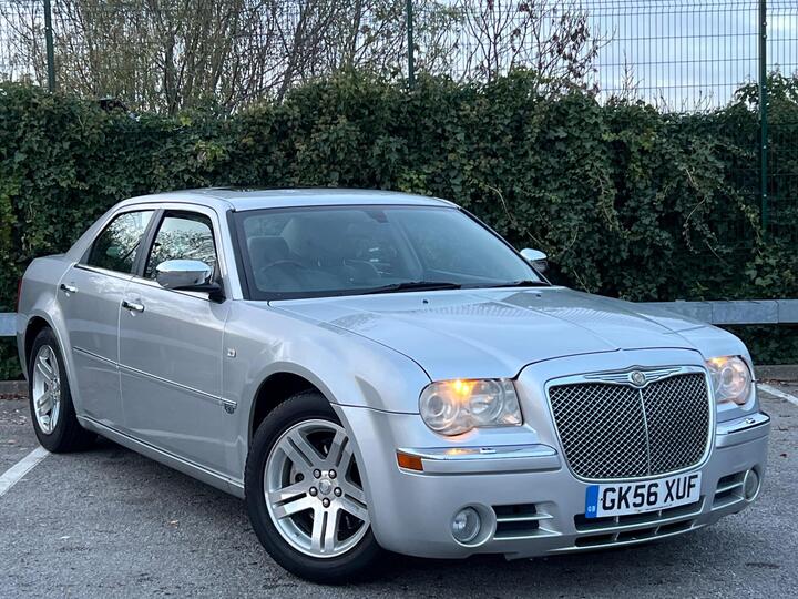Chrysler 300C 3.5 V6 4dr