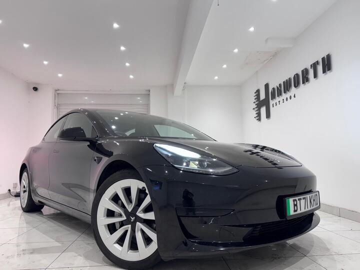 Tesla Model 3 Standard Range Plus Auto RWD 4dr