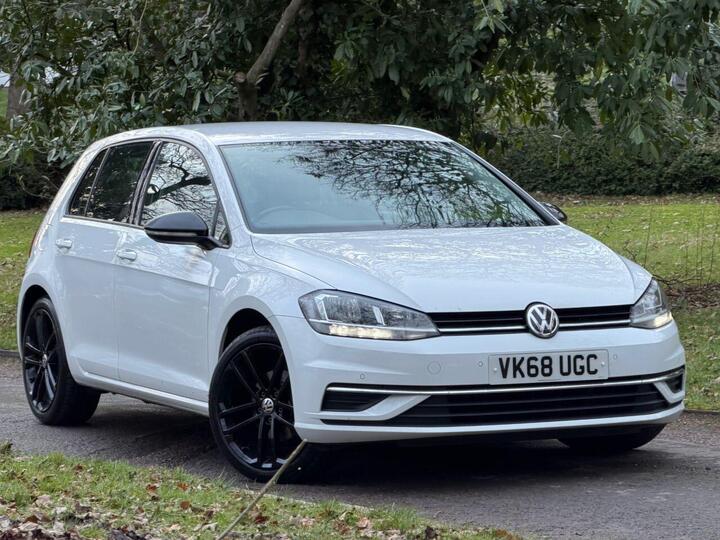 Volkswagen GOLF 1.6 TDI SE Nav DSG Euro 6 (s/s) 5dr