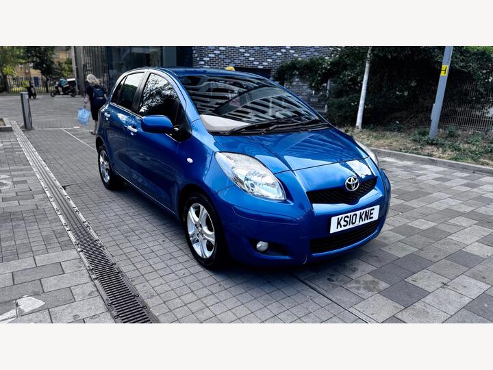 Toyota Yaris 1.33 Dual VVT-i TR Euro 4 (s/s) 5dr