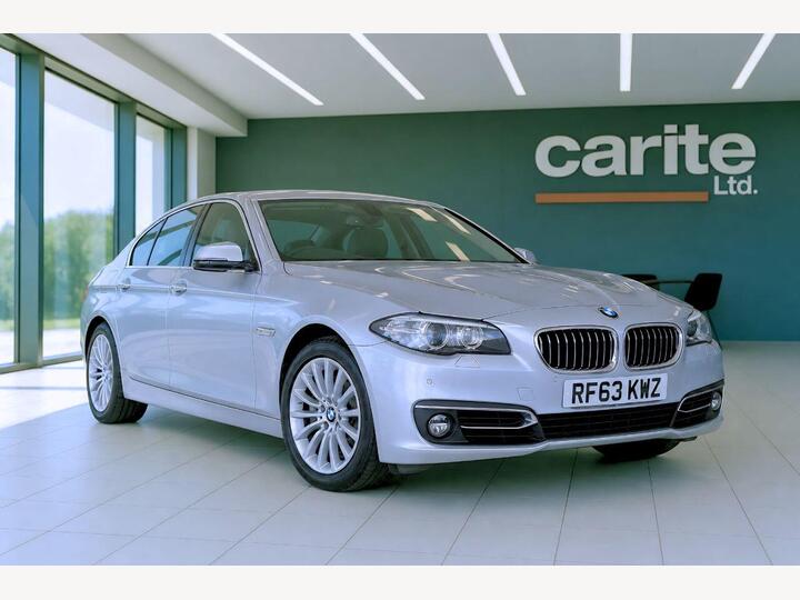 BMW 5 SERIES 3.0 535i Luxury Auto Euro 6 (s/s) 4dr BMW 5 SERIES 3.0 535i Luxury Auto Euro 6 (s/s) 4dr