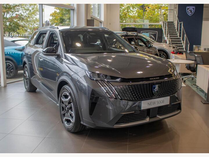 Peugeot E-5008 73kWh Allure Premium Auto 5dr (11kW Charger)
