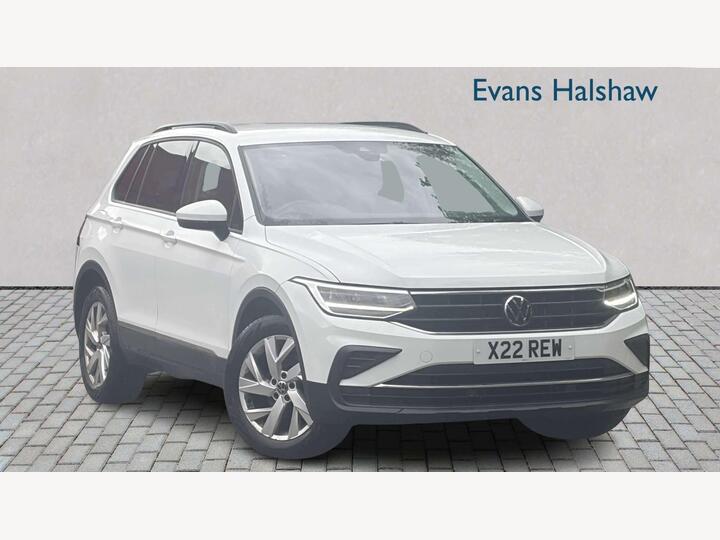 Volkswagen Tiguan Estate 1.5 TSI Life Euro 6 (s/s) 5dr Volkswagen Tiguan Estate 1.5 TSI Life Euro 6 (s/s) 5dr