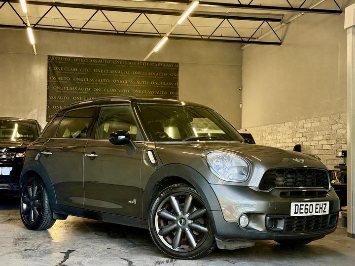 MINI Countryman 1.6 Cooper S Steptronic ALL4 Euro 5 5dr MINI Countryman 1.6 Cooper S Steptronic ALL4 Euro 5 5dr