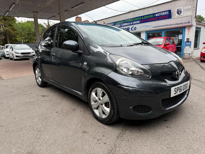 Toyota AYGO 1.0 VVT-i Go Euro 5 5dr