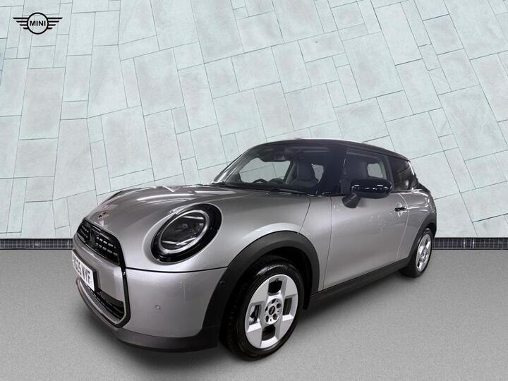 MINI Cooper 1.5C Classic Steptronic Euro 6 (s/s) 3dr