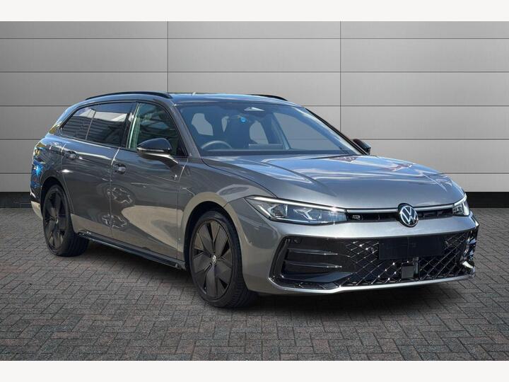 Volkswagen Passat 1.5 ETSI MHEV R-Line DSG Euro 6 (s/s) 5dr