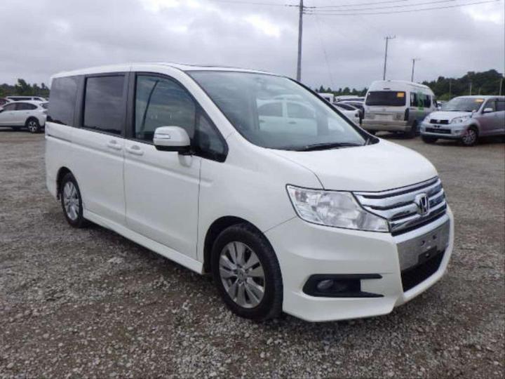 Honda STEPWAGON 2.0 Spada S 5dr 8 Seats