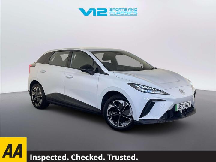 MG MG4 64kWh SE Long Range Auto 5dr