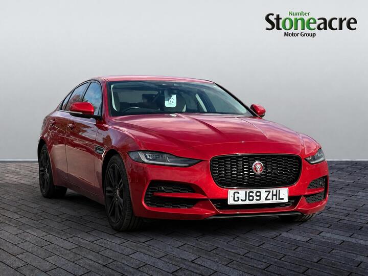 Jaguar XE 2.0 D180 SE Auto Euro 6 (s/s) 4dr